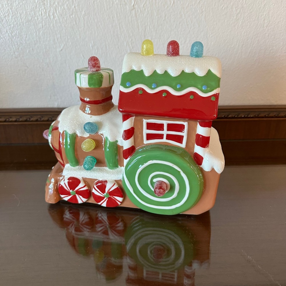 Hallmark Ceramic Christmas Express Musical Gingerbread Gumdrop Light Up Train
